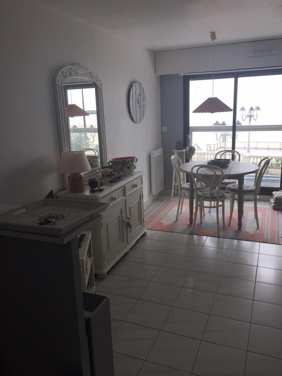 Studio Residence Les Algues - Place Foch Les Sables-d'Olonne Ngoại thất bức ảnh